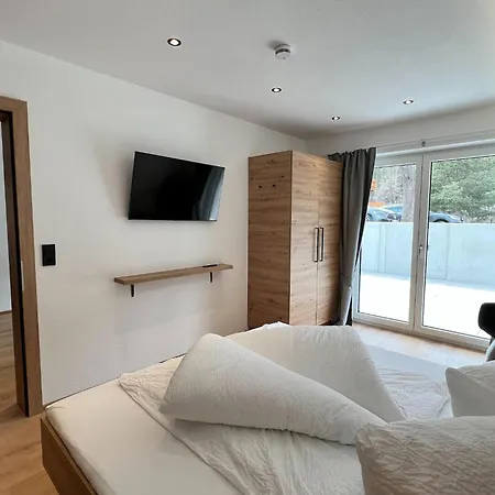 Apartmán In Near Lift, Cleaning Included *